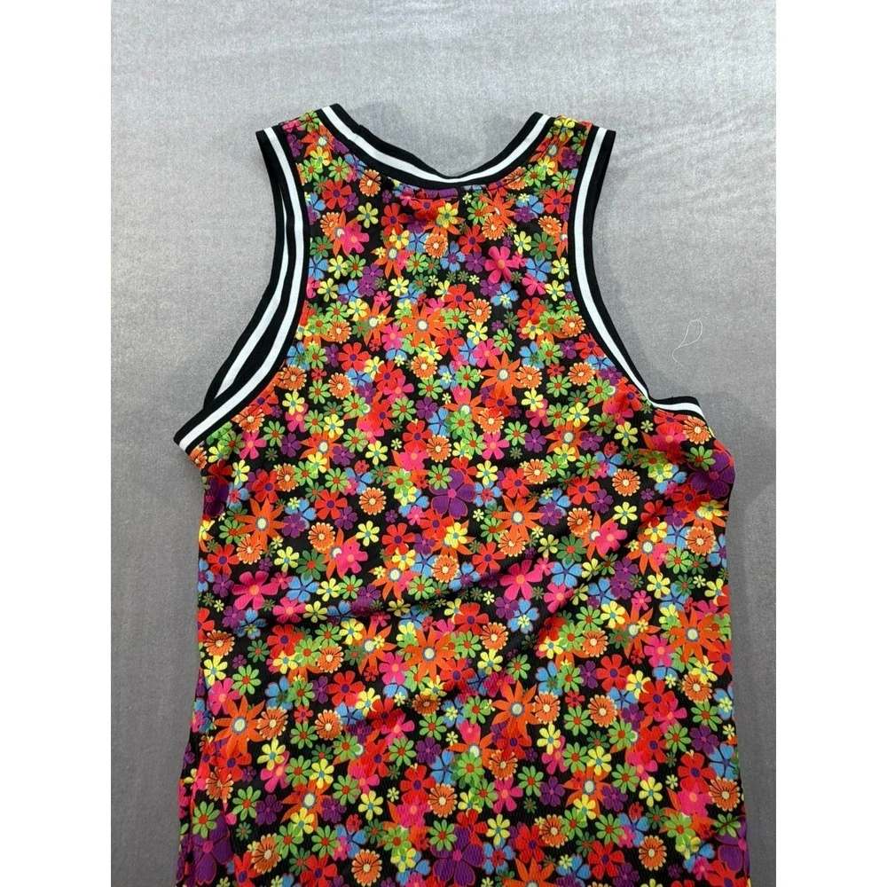 NWT WESC Flower Basketball Tank Top Size Small Men - Picture 9 of 11